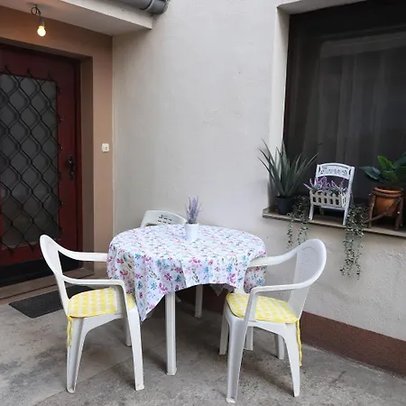 Appartement Nebo *